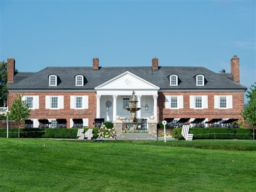 Long Valley Woman Forced To Wear Revealing Uniform At Trump's Golf Club: Lawsuit