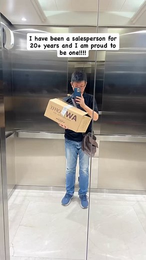 6.7K views · 71 reactions | Sejak belajar menjual asuransi, properti dan MLM ketika masih di Singapura, SELLING sudah menjadi bagian dari professional skill saya. Pulang ke Indonesia, semua ilmu SALES kemudian saya terapkan di kopi dan masih menjadi skill yang paling saya andalkan di bisnis kopi. Once a salesperson, forever a salesperson.  #kopi #coffee | Awi Coffee | Facebook