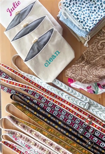 Purse straps, yoga mat carrying straps, linen bowl covers, bread bags, and custom canvas baskets ready to ship 💌 #etsyhandmade #sewing #sewingproject