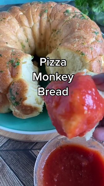 Homemade Pizza Monkey Bread Recipe | Easy and Delicious