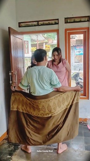 550K views · 8.9K reactions | My friend saw everything 藍藍 #crazy #friends #couple #funny #comedy #fun #funnyvideos #funnyreels #fbreels #fbreelsvideo #reelsfb #reelsvideo #reelsviral | Indian Comedy Hindi | Facebook