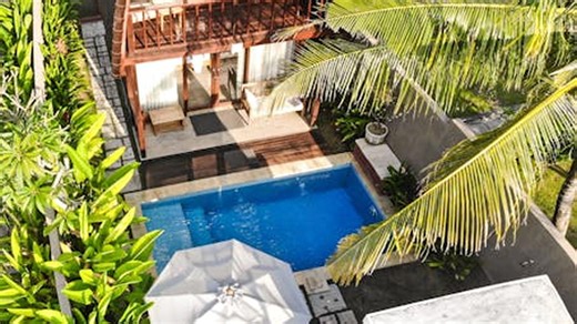 15 Tropical House Designs Perfect for Warm Climates