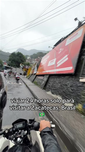 Favela tour de mototáxi no Rio: viajar 24 horas solo para visitar Zacatecas