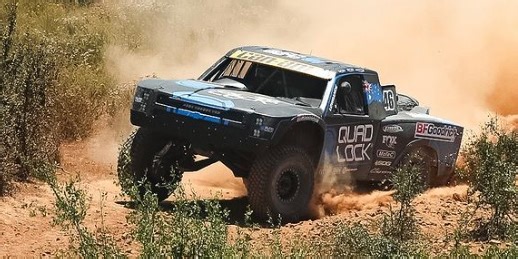 “Surviving Baja” Tells the Dusty, Dangerous Story of Racing in Mexico