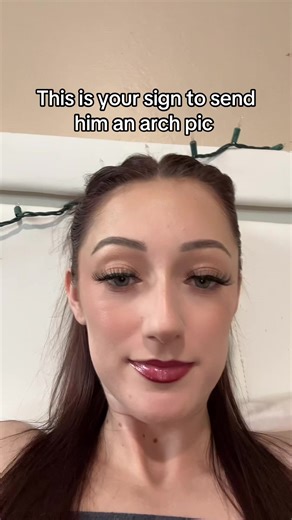 maeworldwide (@mae_worldwide)’s video of arch picture