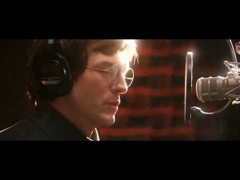 Piensa diferente - Steve Jobs (Español Latino)