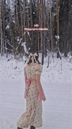 Day 6 of my Apron Collection #alaska #vintage #apron #snow #valentineoutfit #cottagecore