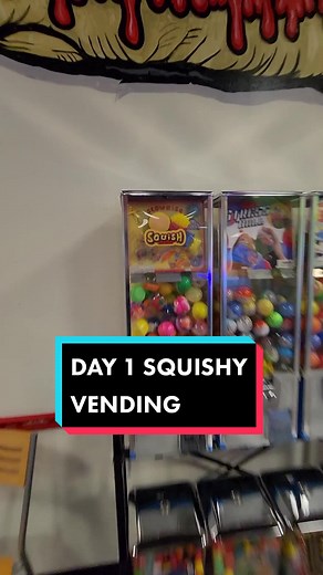 Unboxing Squishy Vending Machine Capsules | Day 1 Adventure