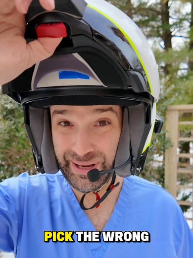 Why Full Face Helmets Are Essential for Riders