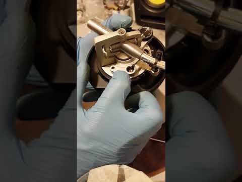 Technics 1200/1210 tonearm base strip down part 2