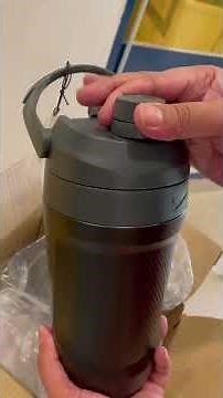 Unboxing Nike fuel jug 40 Oz chug bottle #nike #nikefuel #nikebottle #shorts #sports #unboxing