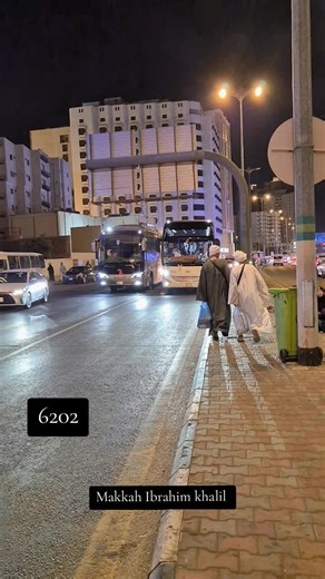 Hajj Umrah Bus Service: Experience in Makkah and Madinah