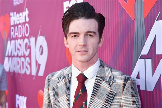 Drake Bell Unmasked as Baby Alien on 'The Masked Singer' in Mexico