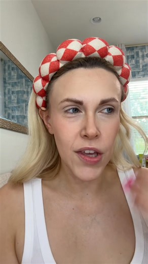 Do you think GMV Max works on smaller accounts? ##tiktokshopaffiliateprogram##fasttrackgirltips##tiktokshoptips | The Fast Track Girl | Facebook