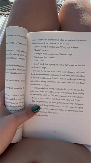 Moments later a bug flew on me so no more tanning for me #fyp #spring