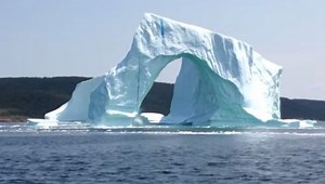 Watch Huge Iceberg Suddenly Collapse