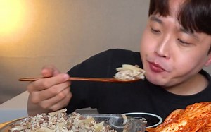 【Buddle】牛肉萝卜焖饭辣白菜葱咸菜料理制作吃播