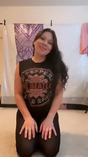 7.8K views · 54 reactions | A little floor work choreography for all my dance lovers to try!  | Pony Poison | Facebook