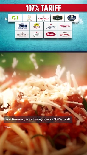 Imports from 13 Italian pasta brands, including Barilla and Rummo are staring down a 107% tariff that could hit grocery store shelves in the U.S. as early as January. For shoppers, that added tax could mean paying twice as much if Italian companies choose to sell their pastas in the U.S. at all. NBC News' Brian Cheung reports. | NBC News