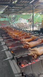 LETS GO SATURDAYYYY 🙌🏼🙌🏼🙌🏼 TAKE YOUR CELEBRATIONS TO THE NEXT LEVEL! 🙌🏼 MAKIS LECHON OFFERS... 📍WHOLE LECHON PIG 📍LECHON BELLY 📍LECHON ULO 📍WHOLE LECHON BAKA 📍LECHON LAMB DM US FOR INQUIRIES, WE ACCEPT EARLY RESERVATIONS & RUSH ORDERS 🤗 | Makis Lechon