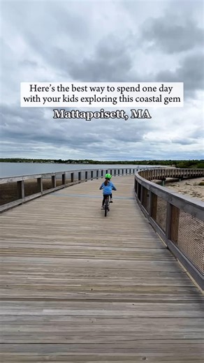 Things to know before you go: 🚲 Mattapoisett Rail Trail/Phoenix Bike Trail There are multiple access points, but it is easier to park on the Fairhaven side (Phoenix Bike Trail). We parked at the Fairhaven Plaza at the back of Stop & Shop - which is also right next to the new playground featured in the video 🛝 Stop to play at the playground is along the Phoenix Bike Trail, right next to Stop & Shop in the Fairhaven Plaza (227 Huttlestone Ave) 🪸 Salty the Seahorse & Dunseith Gardens Intersectio