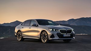 Bmw 5-Series Photos: Interior, Exterior, and Videos