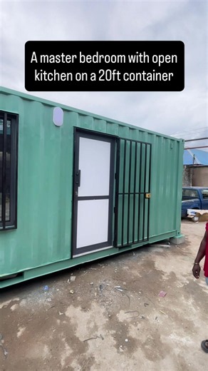 Container House Delivery: Doorstep Container Solutions