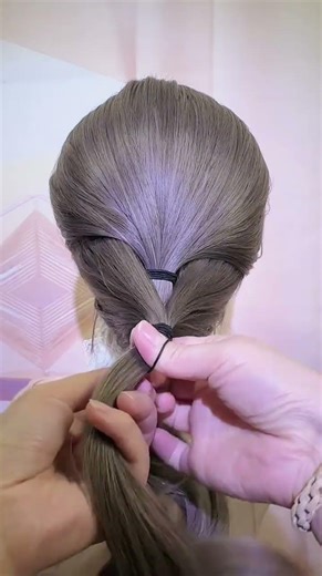 Master Quick and Stylish Hairstyles: DIY Hair Tying Guide