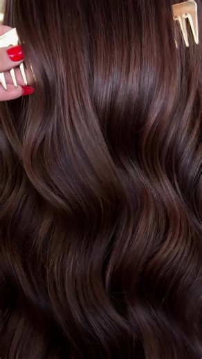 169K views · 46 reactions | You deserve salon & spa software that works for you, not against you. GlossGenius saves your clients the headache of navigating clunky software, and saves you from having to coordinate back and forth to schedule. We call that a win-win 欄 | GlossGenius | Facebook