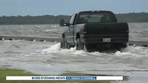 5.1K views · 91 reactions | Hurricane Sally could lead to historic and life-threatening flash floods and storm surge along the Gulf Coast, NOAA NWS National Hurricane Center said. The storm is just hours from landfall. The latest projected path has it hitting near Mobile Bay, AL, by tomorrow morning. https://cbsn.ws/3hDqy5Y | CBS Evening News | Facebook