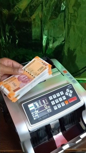 Counting Indian Currency Notes & Play Money Using Automatic Machine with Green Background Setting 💸