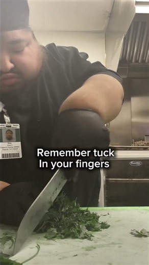 Does Cilantro taste like soap to you? #vegetables #cilantro #chef #cooking #knifeskills #food