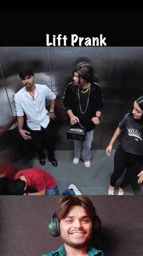 Introducing the "VitalWear SmartBand," a next-generation wearable gadget 🎉