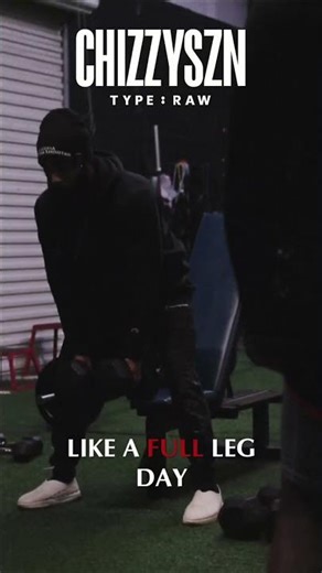 Leg Day Woes: Knee Injury Sabotages Workout #shorts