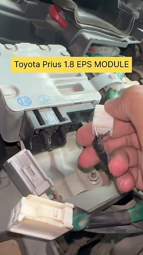 Toyota Prius 1.8 eps module