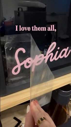 Making Name Tags for my Employees💡