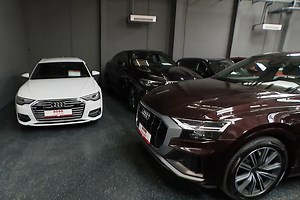 Kriza je? Možda, ali tržite auta cvate, kupuju se i Tesle, Porschei, Bentleyji: 'A za 10.000 nemate što kupiti'