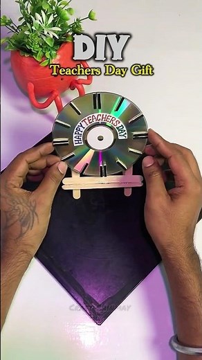 🎁 DIY Teacher’s Day Gift Idea 💝 | Reuse Old CDs | Easy DIY Craft #shorts #youtubeshorts #diy