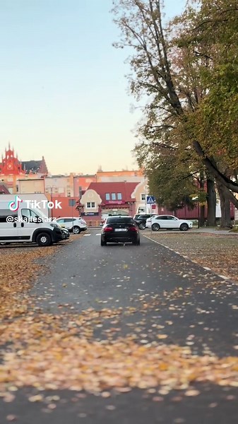 Exploring the BMW E92 335i: Performance and Features