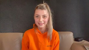 20K views · 1.5K reactions | Cateva cantece live 100%, din studioul nostru de repetitii! Va imbratisez ! | Alexandra Cret | Facebook