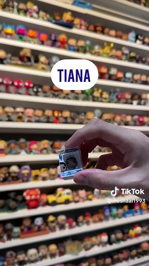 bitty pop disney princess 🥺💜 - - #funkopop #funko #funkopops #funkopopcollection #funkocollector #disney #funkopopcollector #funkopopvinyl #funkoaddict #starwars #StatStory #funkomania #loungefly #funkocollection #funkophotography #bittypop #bittypops