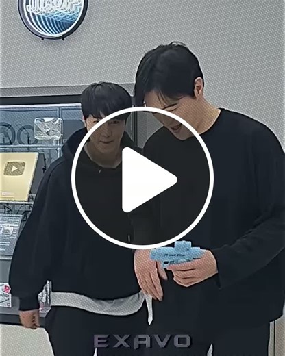 moments before prank  - NewsBreak