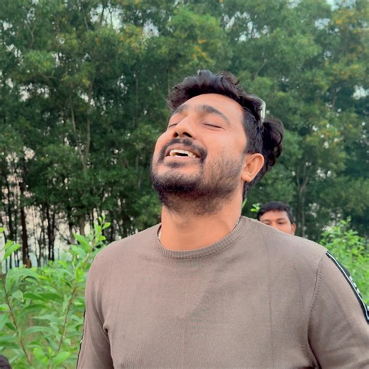 28K views · 1.1K reactions | গানটি শুনলে কলিজায় লাগে। Shada Kapor Poraiya | সাদা কাপড় পড়াইয়া | Jonom Dukhini Maa | Sharif Uddin Covered By "Gaan Chashi" Team #gaanchashi #গানচাষী #folksong #banglafolk | গান চাষী - Gaan Chashi Band | Facebook