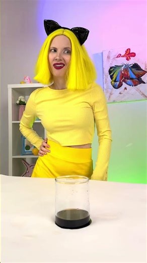 HILARIOUS GLASS PRANK! 🤣 #EpicFails