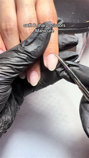 Perfect Manicure Tips for Flawless Nails