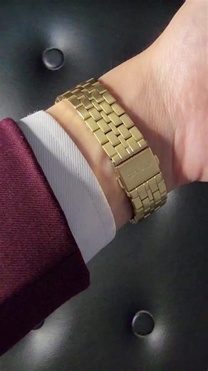 Reloj Elegante Casio MTP-B146G-9A para Hombre