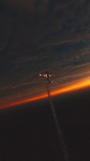 Sky dancing in the eclipse #eclipse #moon #sun #plane #acribatics #travel #extremesports #avioneta #fyp FPV BY: @DIEGO LOBO @David Lobo . . . @Cesar Pacheco