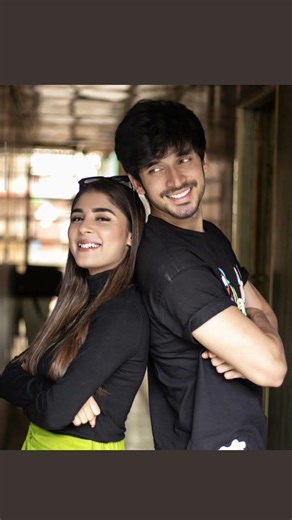 Karan Preeta : Pahla Pyar | Kundali Bhagya | Preeran Romantic Status#kundalibhagya​ #preeran​ #love​