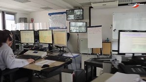 28K views · 556 reactions | [POUR VOTRE SÉCURITÉ] Que se passe-t-il lorsque vous composez le 17 ? Un policier, à l’écoute et réactif vous répond. Corinne, répond à vos appels 17, elle vous présente son métier au service du public. Si vous êtes sourd, muet, malentendant, ou êtes dans une situation vous empêchant d’avoir une conversation orale ? Le 114 vous permet d’alerter les secours par SMS ! | Police Nationale | Facebook