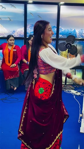 Once more jhappaii aaya bahun daii janaii layara🥰✨#Sabaiileymayagardinuhoi😘🫶#fyppppppppppppppppppppppp #gofollow👆🏻#goviral #sundharadanfedohorisanjhbharatpur